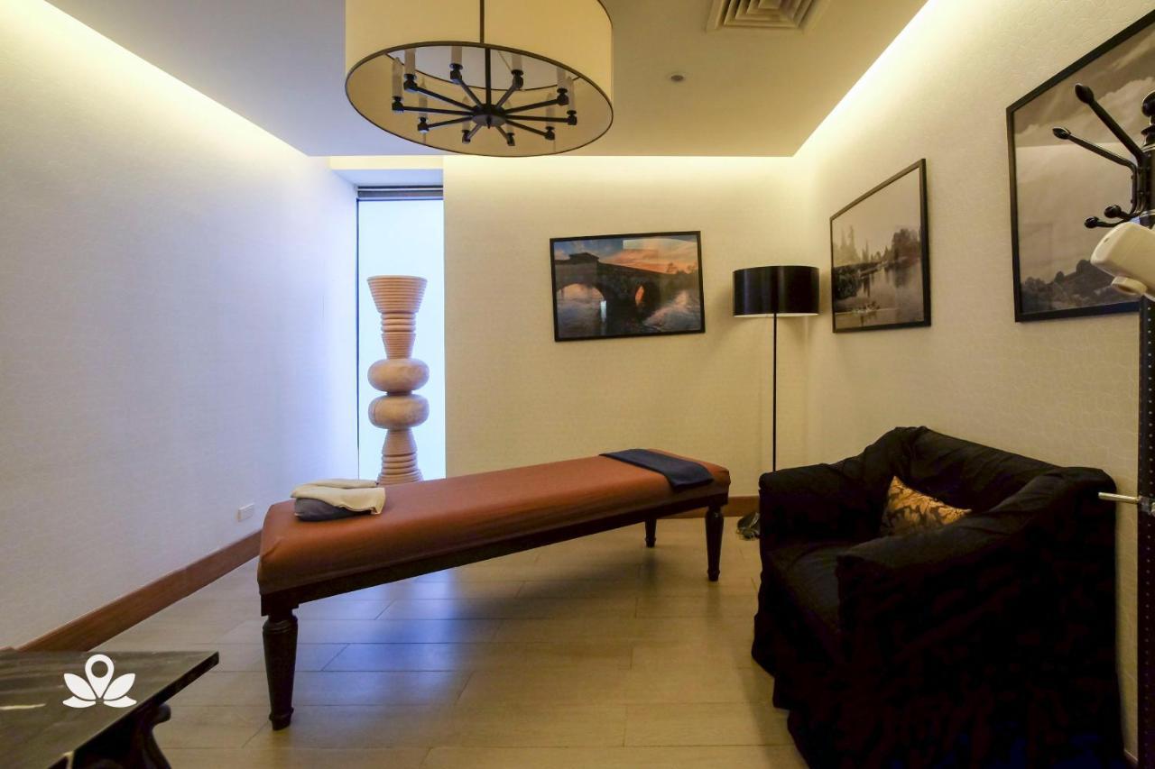 Zen Home Knightsbridge Residences Makati Makati City Esterno foto