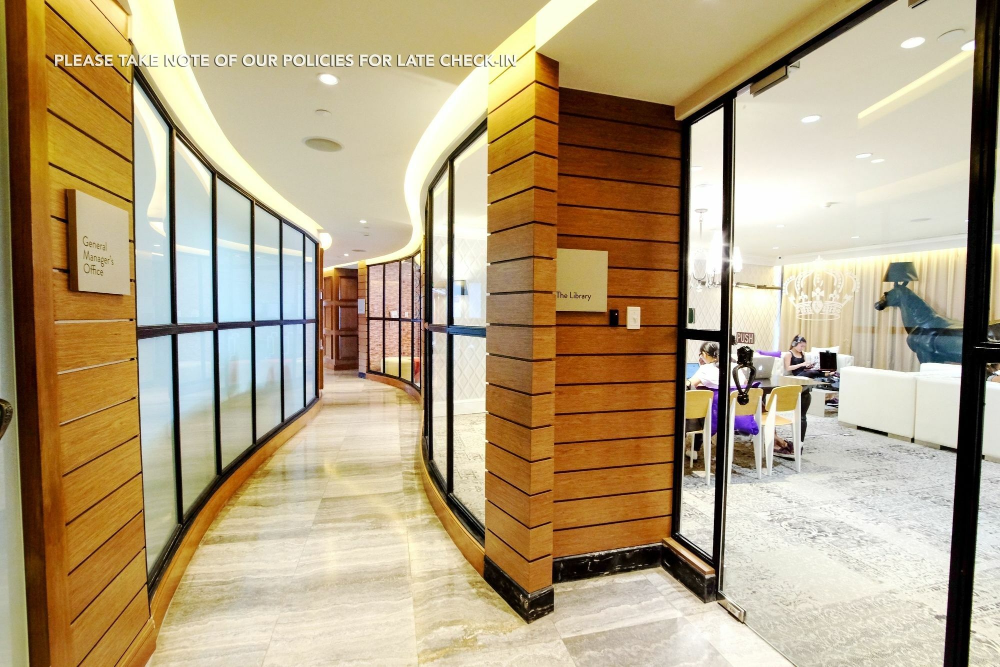 Zen Home Knightsbridge Residences Makati Makati City Esterno foto